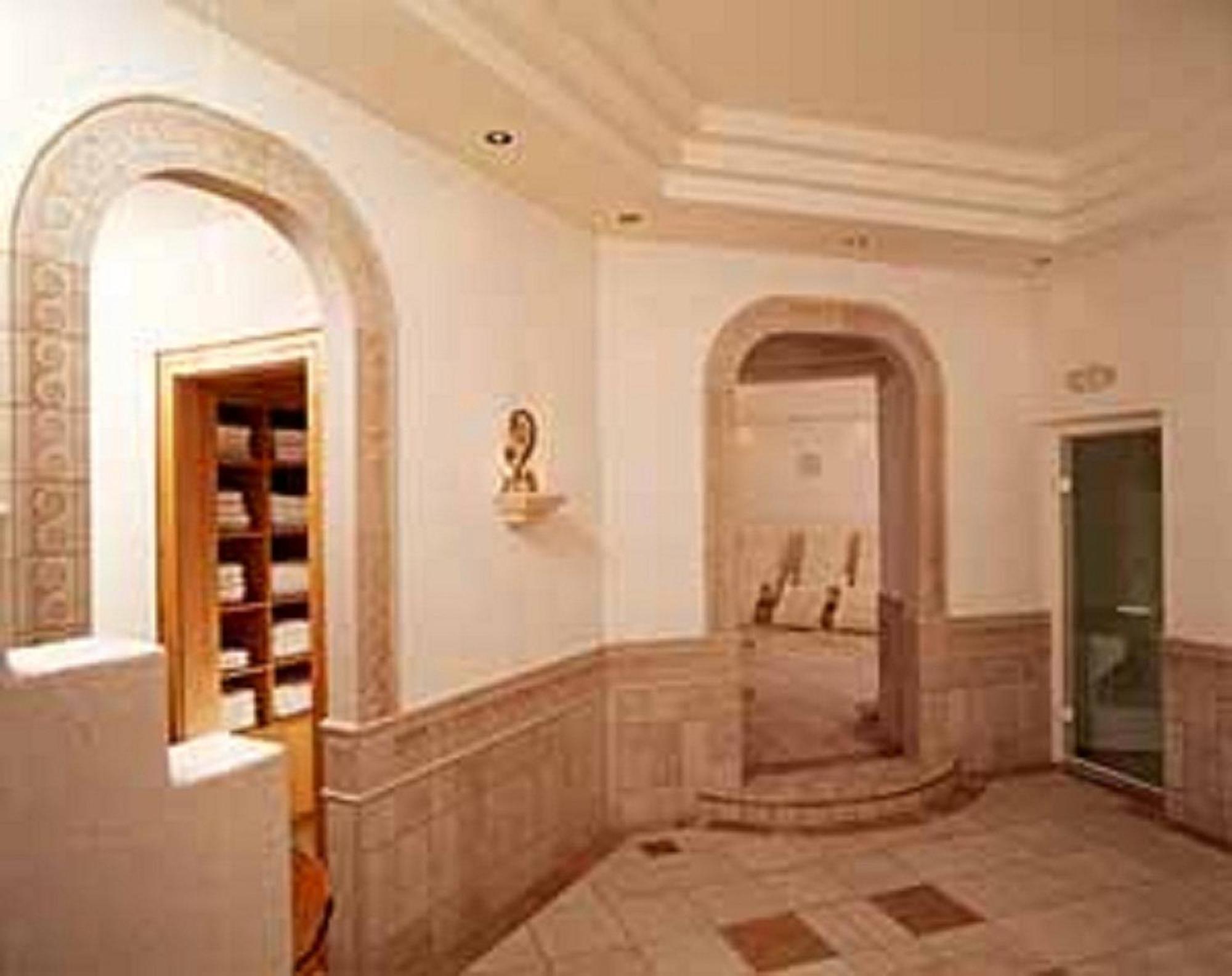 Hotel Angelika Sankt Anton am Arlberg Bagian luar foto
